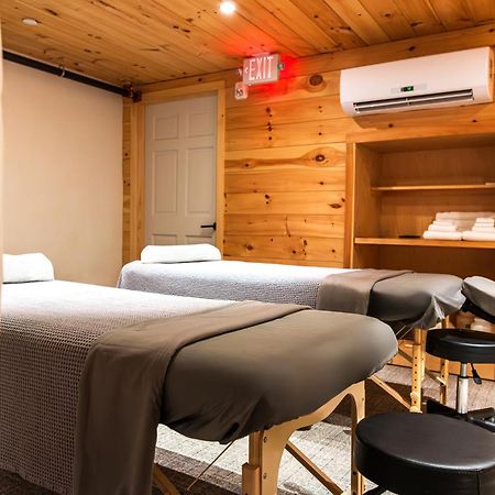 Hotel Kinsley Kingston Esterno foto